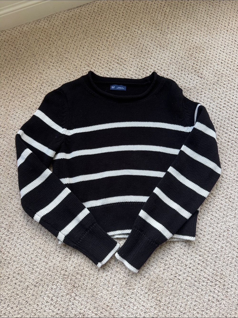 GAP 100% cotton Black and White Striped Crewneck Sweater